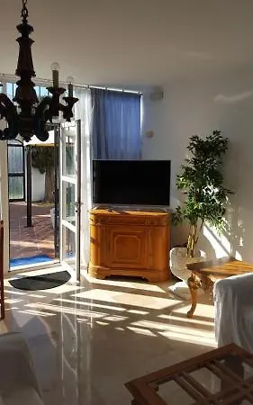 El Capistrano Sur מלון נרחה