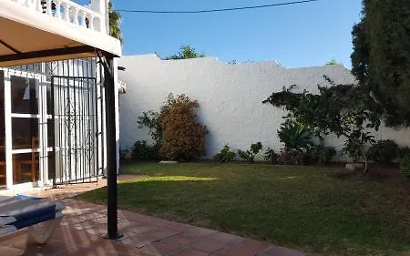 מלון El Capistrano Sur 2*